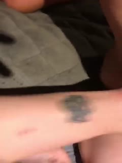 稀缺资源母狗倒舔鸡巴喷了一片3