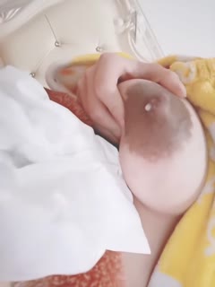 精选自拍成人哺乳师一次1000值吗1